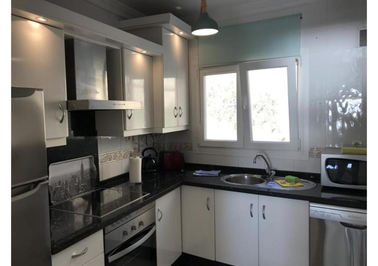 Sunny Apartment On Burriana Beach Нерха Екстериор снимка