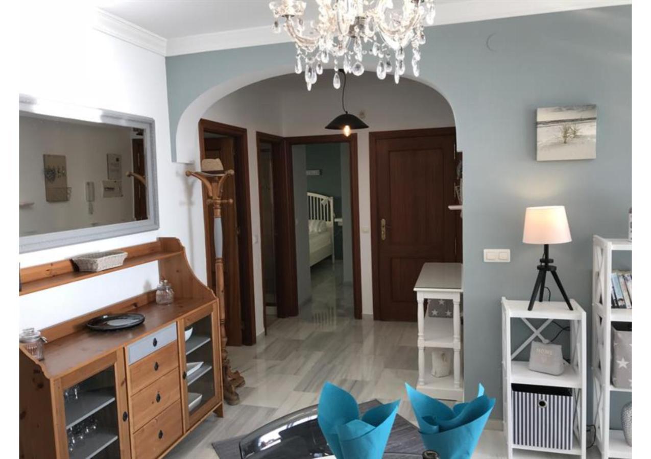 Sunny Apartment On Burriana Beach Нерха Екстериор снимка