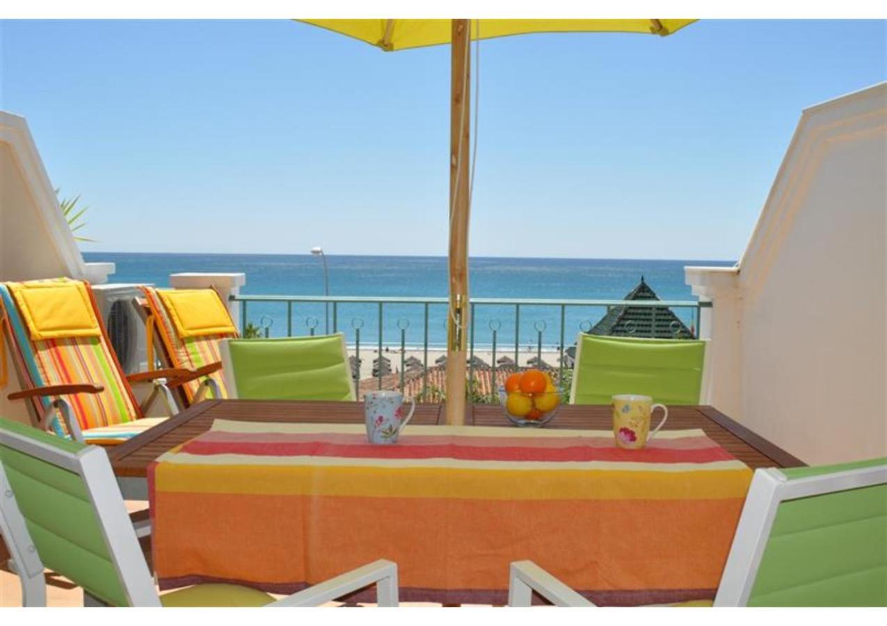 Sunny Apartment On Burriana Beach Нерха Екстериор снимка